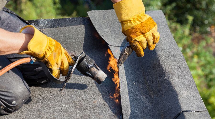 Expert Emergency Roof Repairs services in Moosic, PA